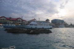 2004-12-30_aida_cayman-island_144